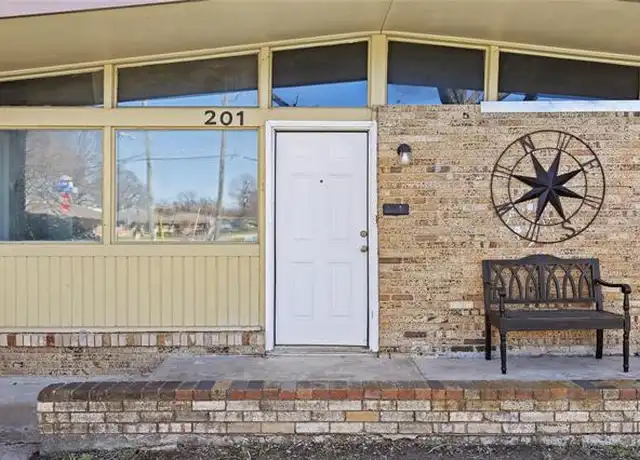 Property at 201 N Dorothy Dr, Richardson, TX, 75081, 4 beds, 2 baths, [object Object]