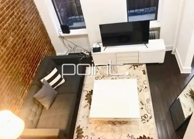 Property at 526 E 11th St, New York, NY, 10009, 3 beds, 2 baths, [object Object]