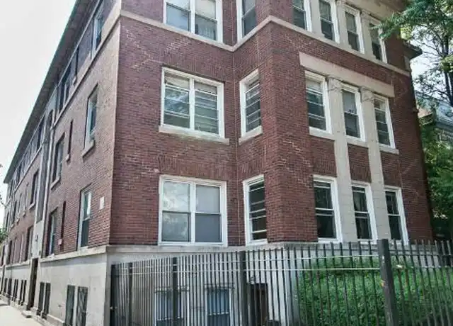 Property at 4450 N Sheridan Rd, Chicago, IL, 60640, 3 beds, 2 baths, [object Object]