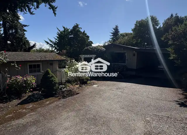 Property at 7633 S 134th St, Seattle, WA, 98178, 5 beds, 2 baths, [object Object]