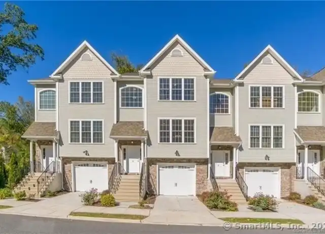 Property at 8 Old Oak Dr #8, Brookfield, CT, 06804, 2 beds, 2.5 baths, [object Object]