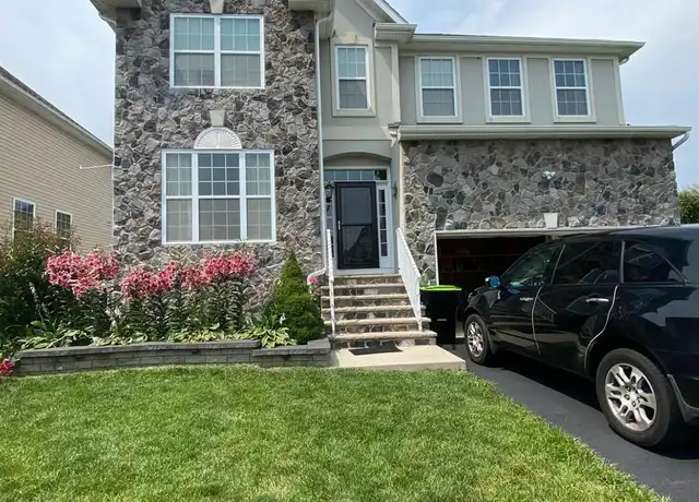 Property at 394 Morning Glory Dr, Monroe Township, NJ, 08831, 4 beds, 2.5 baths, [object Object]