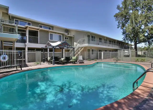 Photo of 2283 Latham St, Mountain View, CA 94040