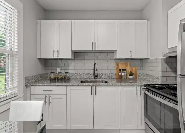 Property at Icon @ Park Circle - 1920 McMillan Ave, North Charleston, SC, 29405, 1-3 bed, 1 bath, [object Object]