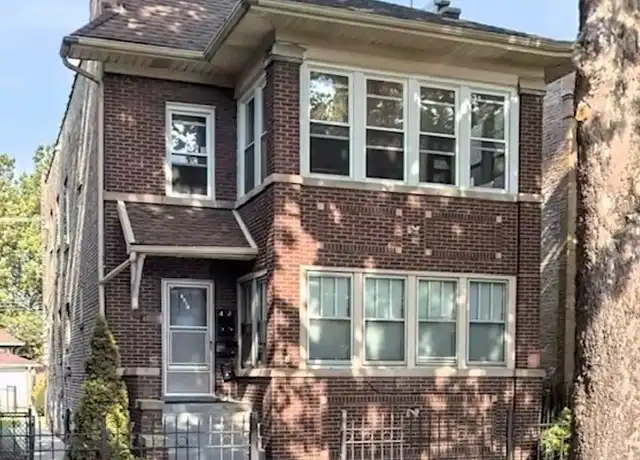 Property at 4910 N Ridgeway Ave Unit 2, Chicago, IL, 60625, 2 beds, 1 bath, [object Object]