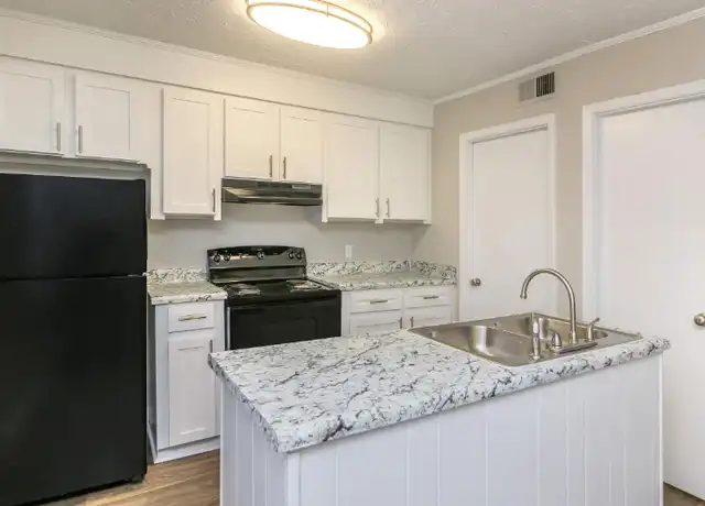 Property at 4690 Log Cabin Dr Unit 510-02, Macon, GA, 31204, 2 beds, 1.5 baths, [object Object]