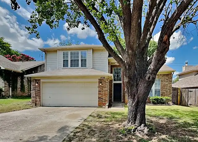 Property at 1938 Lilac Ln, Grapevine, TX, 76051, 3 beds, 2.5 baths, [object Object]