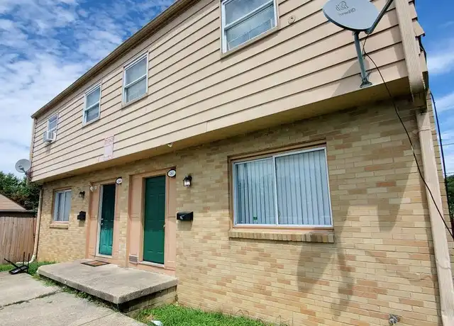 Property at 240 N Southampton Ave, Columbus, OH, 43204, 3 beds, 1 bath, [object Object]