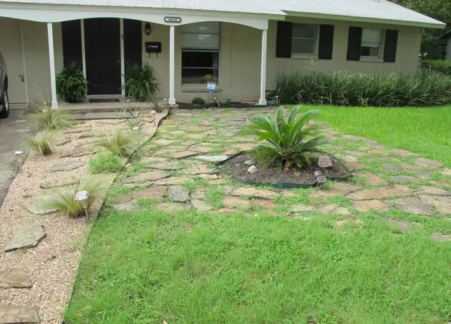 Property at 8418 Briarwood Ln, Austin, TX, 78757, 3 beds, 1.5 baths, [object Object]