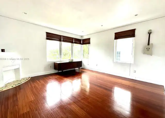Property at 750 Jefferson Ave #10, Miami Beach, FL, 33139, 0 beds, 1 bath, [object Object]