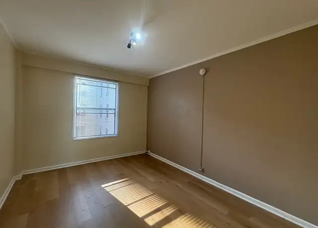 Photo of 634 15th St, Oakland, CA 94612