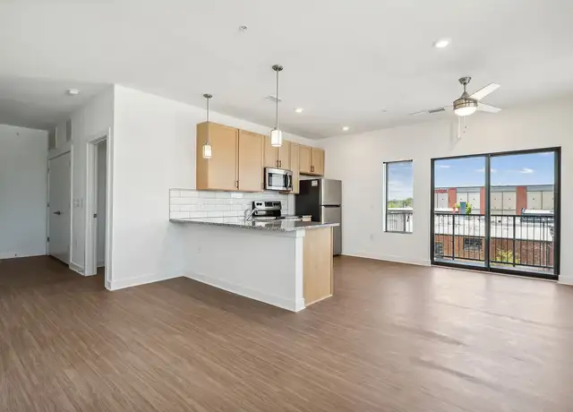 Photo of 601 W 24th St, Norfolk, VA 23517