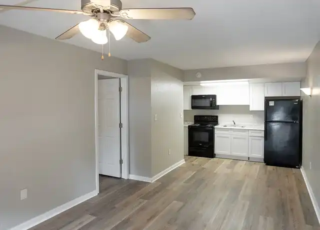 Property at The Lodge 2765 - 2765 W Tharpe St, Tallahassee, FL, 32303, 1 bed, 1 bath, [object Object]