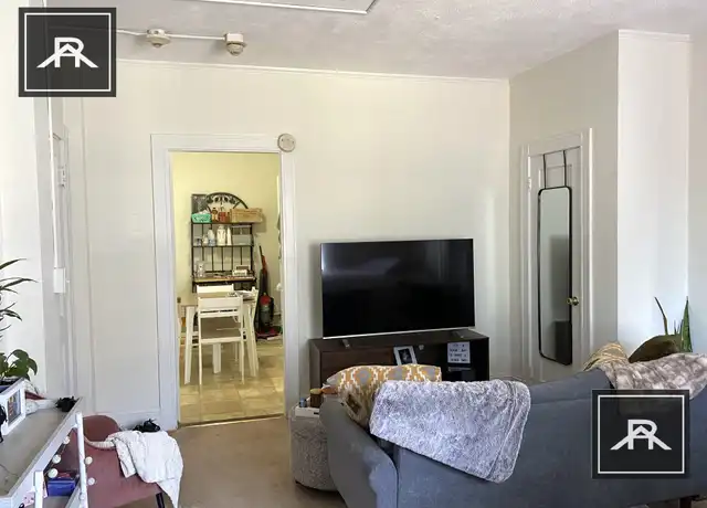 Property at 232 Walnut St Unit 1A, Newton, MA, 02460, 0 beds, 1 bath, [object Object]