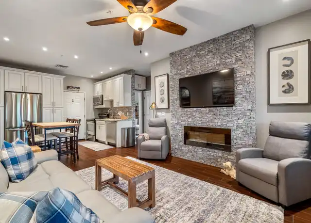 Property at 2421 Quarter Horse Trl, Overgaard, AZ, 85933, 1 bed, 1 bath, [object Object]