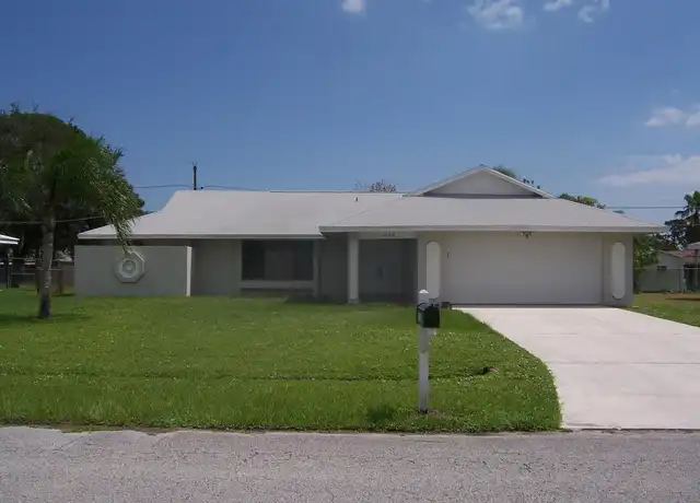 Property at 2163 SE Shelter Dr, Port Saint Lucie, FL, 34952, 3 beds, 2 baths, [object Object]