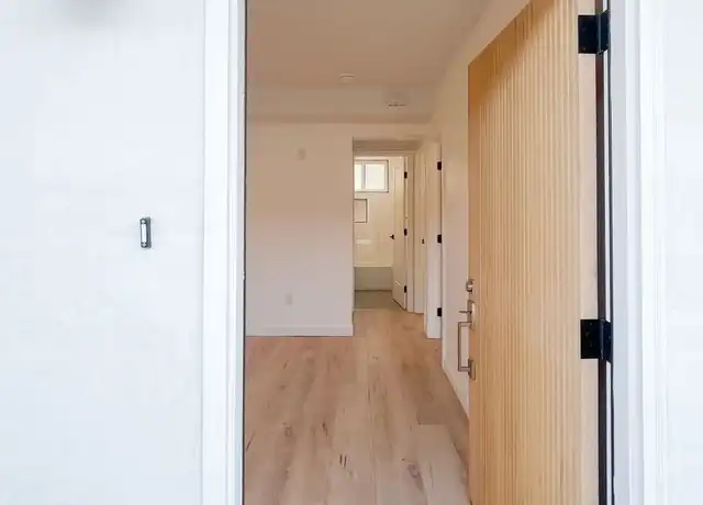 Property at 1319 S Saint Andrews Pl #06, Los Angeles, CA, 90019, 2 beds, 1 bath, [object Object]