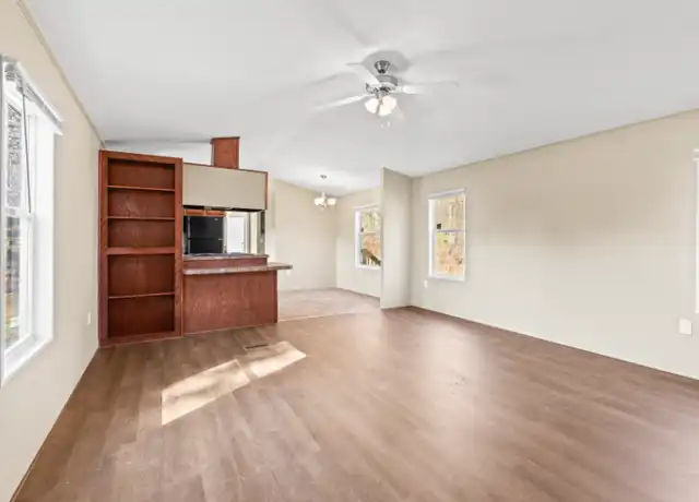 Property at 15747 Country Way, Lindale, TX, 75771, 3 beds, 2 baths, [object Object]