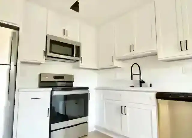 Property at 1934 New England St, Los Angeles, CA, 90007, 2 beds, 2 baths, [object Object]