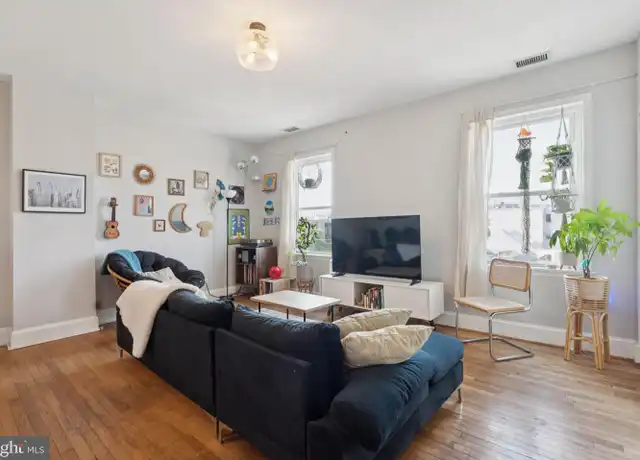 Property at 1902 Fairmount Ave #3, Philadelphia, PA, 19130, 1 bed, 1 bath, [object Object]