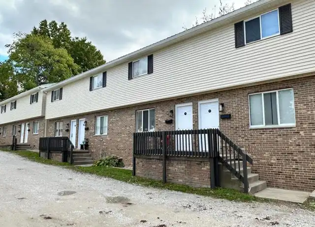 Property at 2608 Avery St, Parkersburg, WV, 26104, 2 beds, 1 bath, [object Object]
