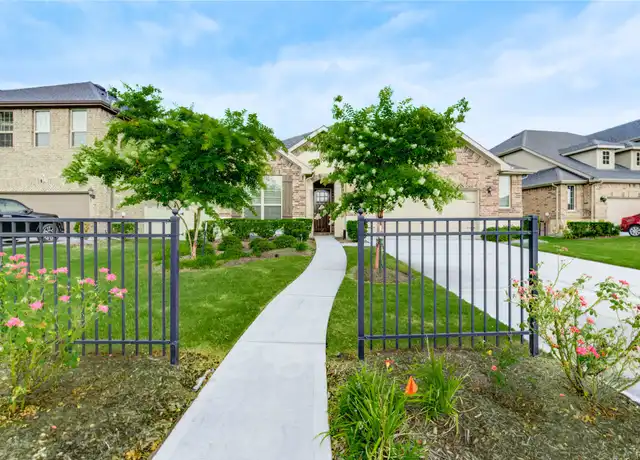 Property at 9884 Preserve Way, Conroe, TX, 77385, 4 beds, 3 baths, [object Object]