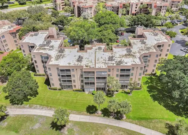 Property at 9510 Seagrape Dr #206, Davie, FL, 33324, 3 beds, 2 baths, [object Object]
