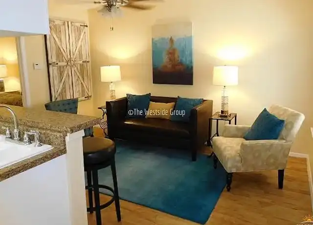 Property at Hyde Park Court - 302 W 38th St, Austin, TX, 78705, 1-2 bed, 1 bath, [object Object]