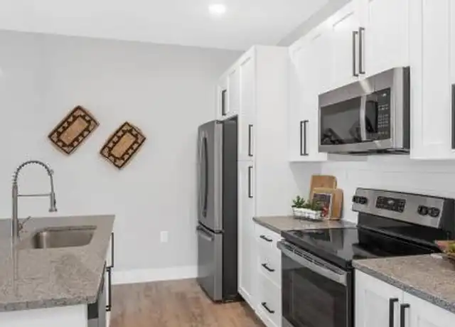Property at 3500 W Colorado Blvd, Dallas, TX, 75211, 0 beds, 1 bath, [object Object]