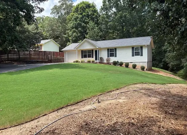 Property at 4755 Perry Rd, Gainesville, GA, 30506, 3 beds, 1 bath, [object Object]