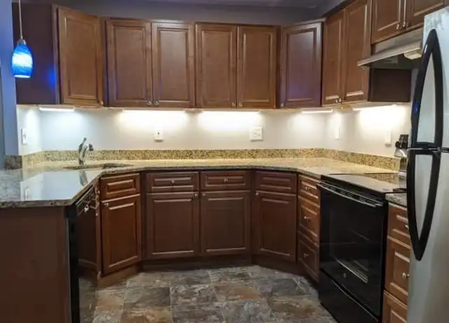 Property at 455 Sea St Unit 9A, Quincy, MA, 02169, 2 beds, 1 bath, [object Object]