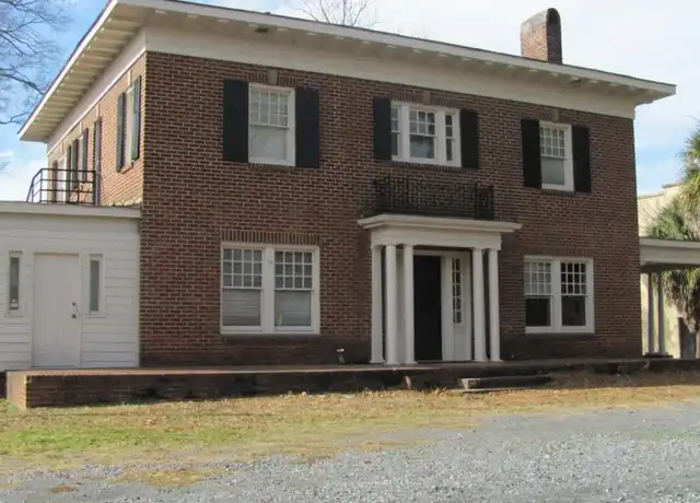 Property at 141 Oakland Ave, Rock Hill, SC, 29730, 9 beds, 2 baths, [object Object]