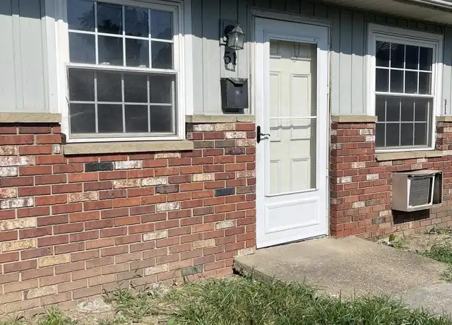 Property at 51 N Pembroke Ave, South Zanesville, OH, 43701, 2 beds, 1 bath, [object Object]