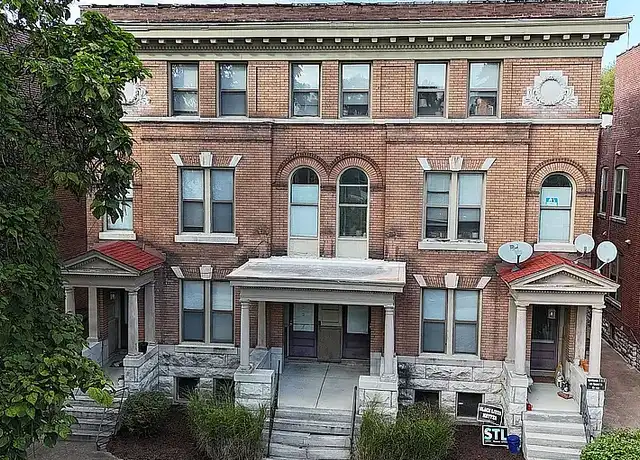 Property at Waterman Pine Apartments - 4936 W Pine Blvd, Saint Louis, MO, 63108, 2 beds, 2 baths, [object Object]
