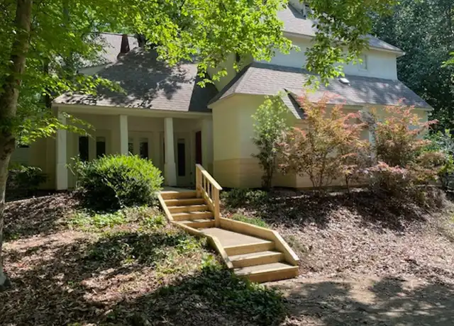 Property at 310 Hickorywoods Dr, Auburn, AL, 36830, 3 beds, 2 baths, [object Object]