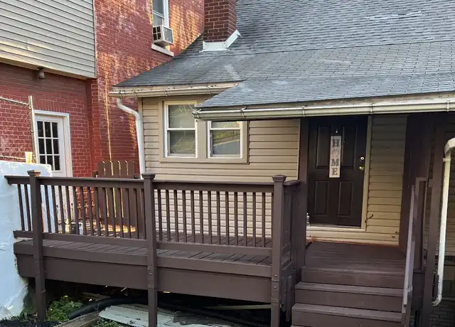 Property at 625 Ridge St Unit 2, Bethlehem, PA, 18015, 2 beds, 1 bath, [object Object]