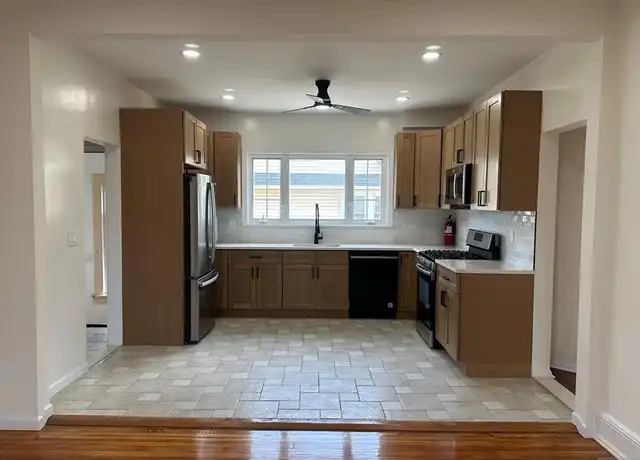 Property at 19 1st St, Lodi, NJ, 07644, 3 beds, 1 bath, [object Object]