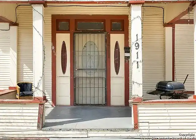 Property at 1911 Nolan St, San Antonio, TX, 78202, 2 beds, 2 baths, [object Object]
