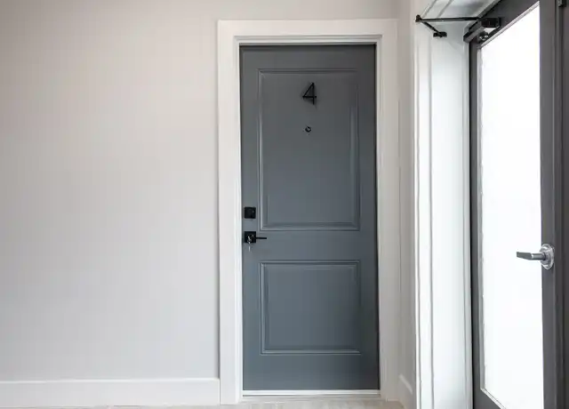 Property at 191 W All Saints St Unit 4, Frederick, MD, 21701, 2 beds, 1 bath, [object Object]