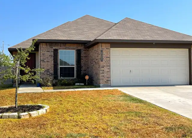 Property at 832 Mockingbird St, Navasota, TX, 77868, 4 beds, 2 baths, [object Object]