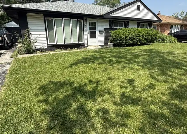 Property at 452 Indianwood Blvd, Park Forest, IL, 60466, 3 beds, 1 bath, [object Object]
