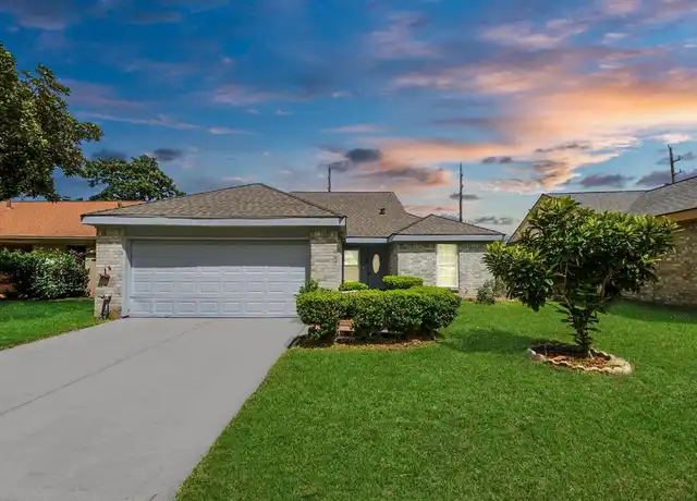 Property at 2029 Highland Hills Dr, Sugar Land, TX, 77478, 3 beds, 2 baths, [object Object]