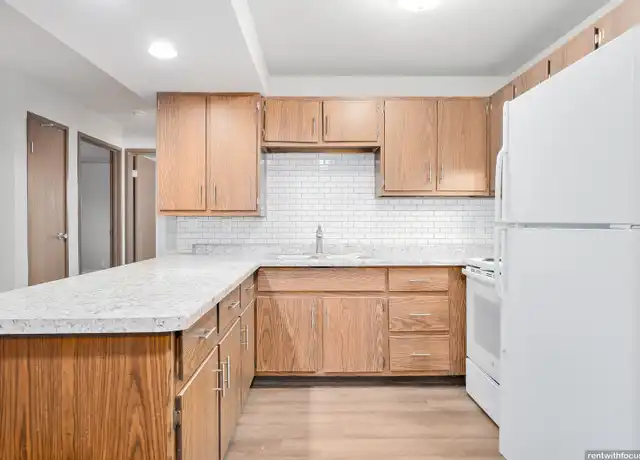 Property at 407 Southtowne Dr Unit J101, South Milwaukee, WI, 53172, 2 beds, 1 bath, [object Object]