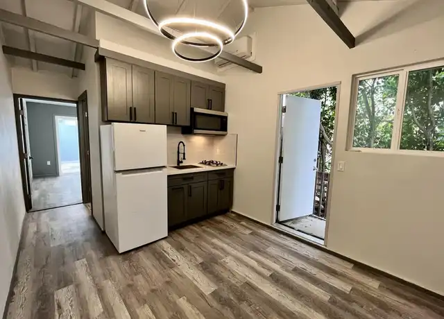Property at 7353 Jamieson Ave Unit 1, Reseda, CA, 91335, 1 bed, 1 bath, [object Object]