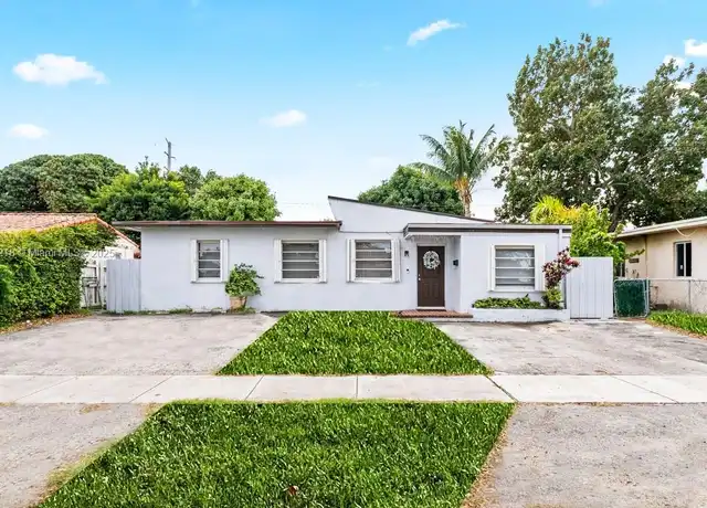 Property at 6840 SW 3rd St Unit 1, Miami, FL, 33144, 1 bed, 1 bath, [object Object]