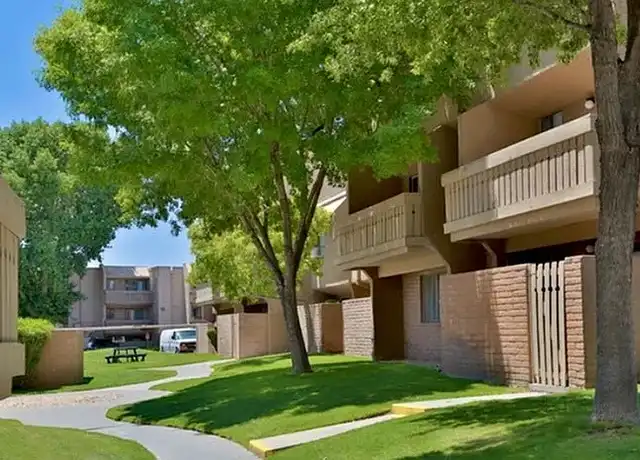Property at La Estancia Apartments - 7900 Viscount Blvd, El Paso, TX, 79925, 0-1 beds, 1 bath, [object Object]