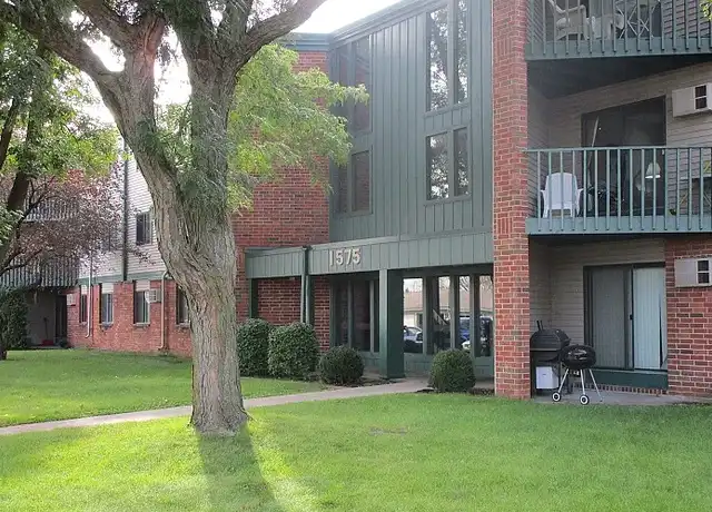 Property at Fairway Woods Apartments - 1555 Homer Rd, Winona, MN, 55987, 2 beds, 1 bath, [object Object]