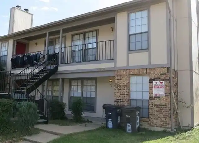 Property at 6401 Basswood Dr Unit D, Fort Worth, TX, 76135, 2 beds, 1 bath, [object Object]