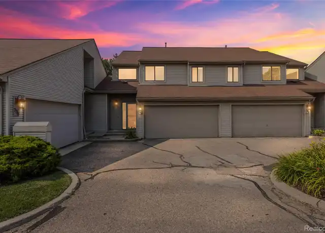 Property at 740 Eastbridge Ct, Rochester Hills, MI, 48307, 2 beds, 2.5 baths, [object Object]