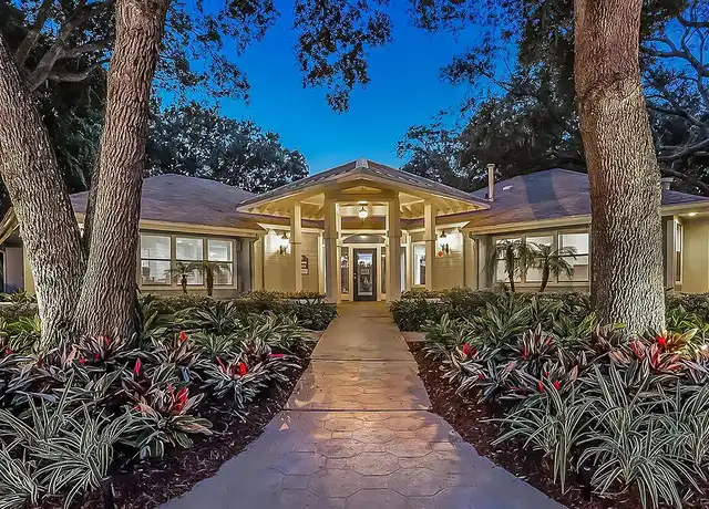 Property at 33 East - 2610 Jimmy Buffett Memorial Hwy, Jacksonville, FL, 32233, 1-3 bed, 1-2 bath, [object Object]